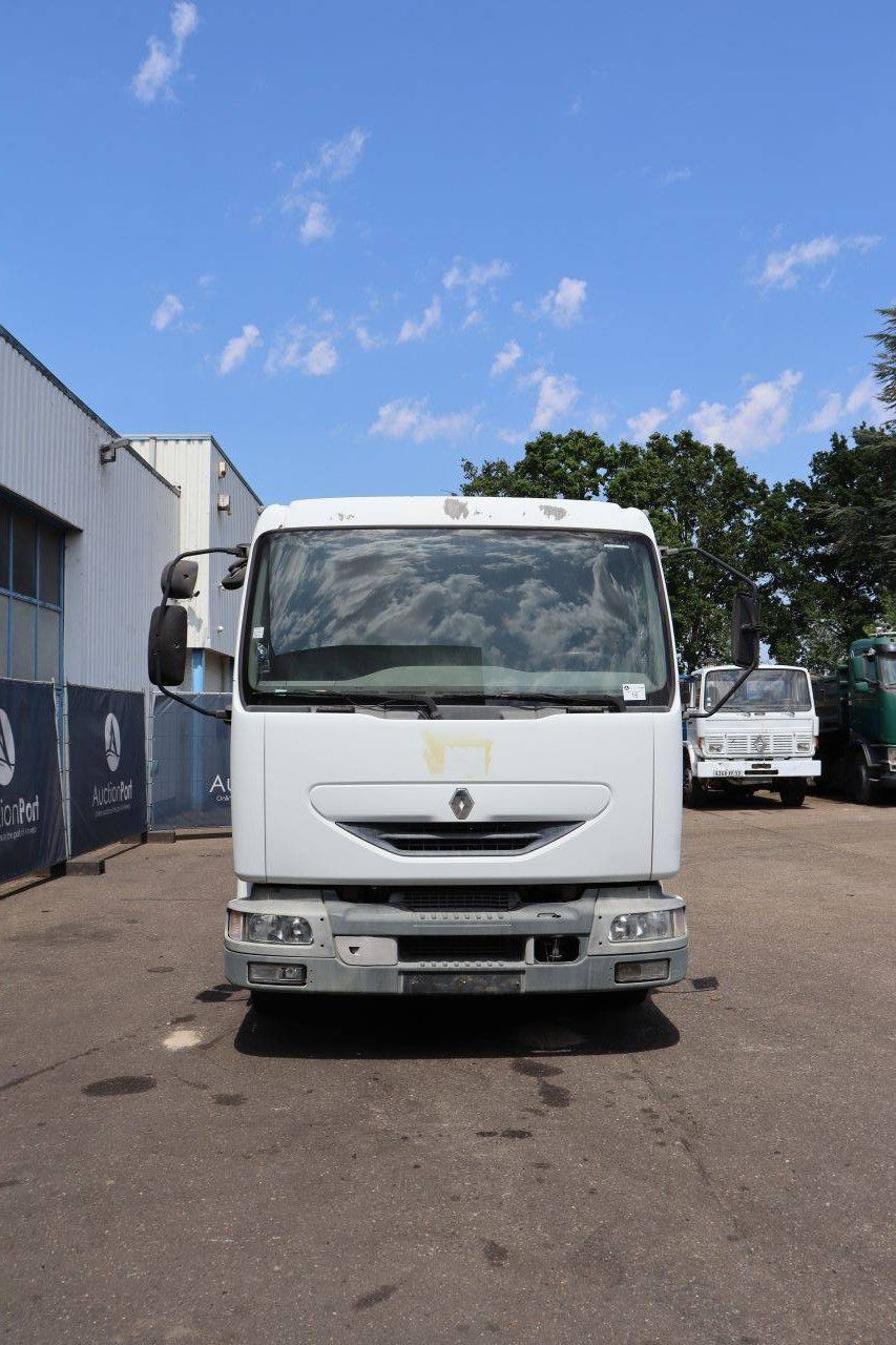 Chassis Cabin Renault 180 dCi Diesel 2005