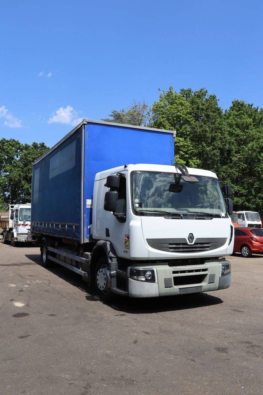 Renault Premium Diesel, 411 PS, Planen-Kastenwagen, Baujahr 2009