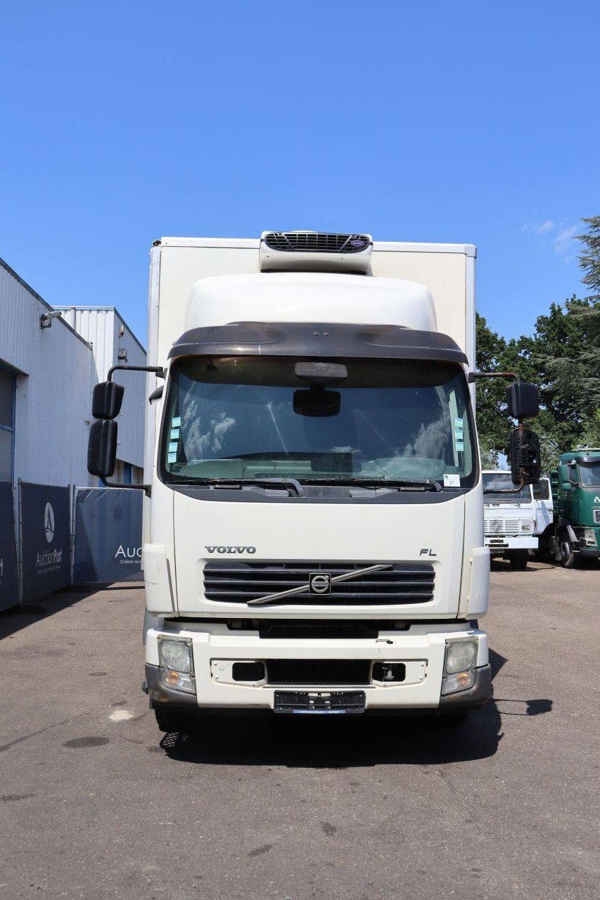 Kastenwagen Volvo FL 240 Diesel 246 PS 2012