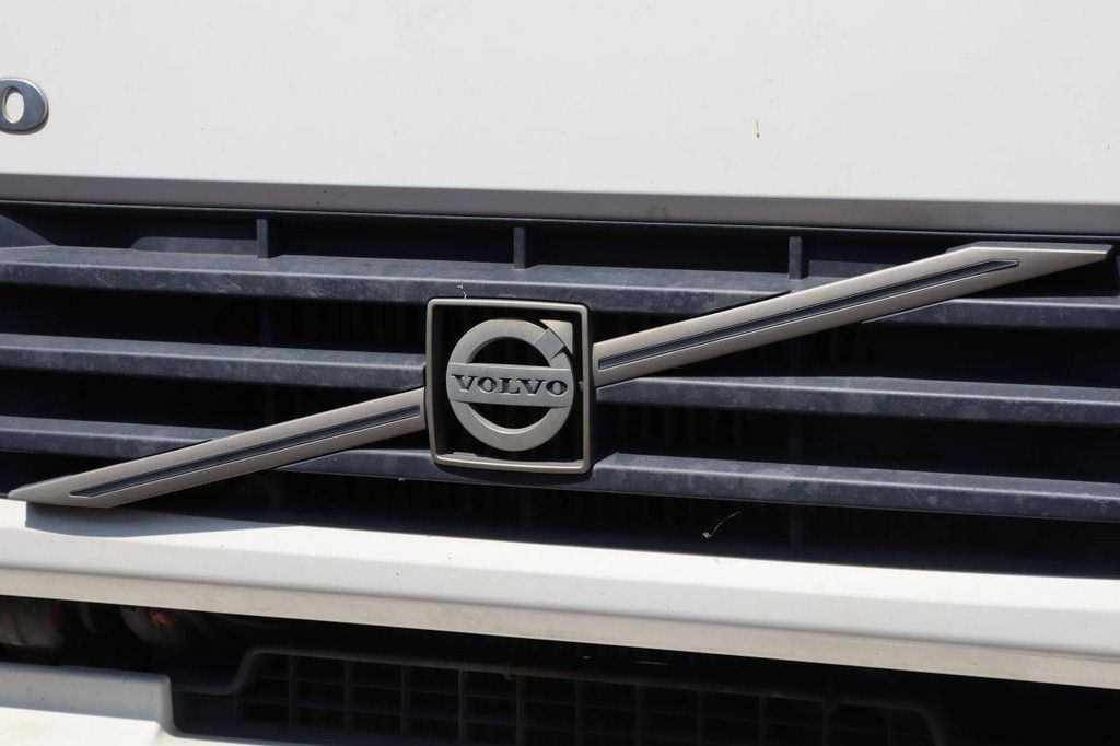 Kastenwagen Volvo FL 240 Diesel 246 PS 2012