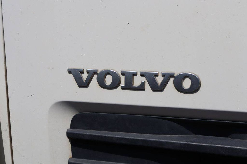 Kastenwagen Volvo FL 240 Diesel 246 PS 2012