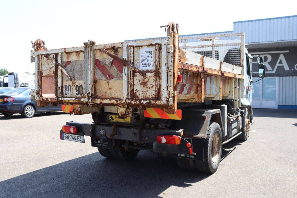 Truck Tipper Renault Midlum 180 Diesel 215hp 2001