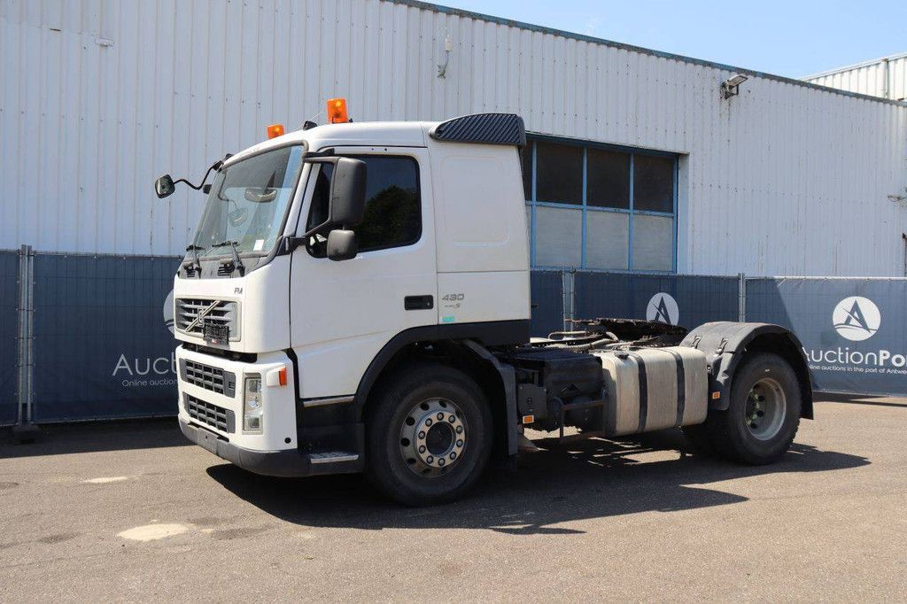 Chassis Cabin Volvo FM 430 Diesel 430hp 2008