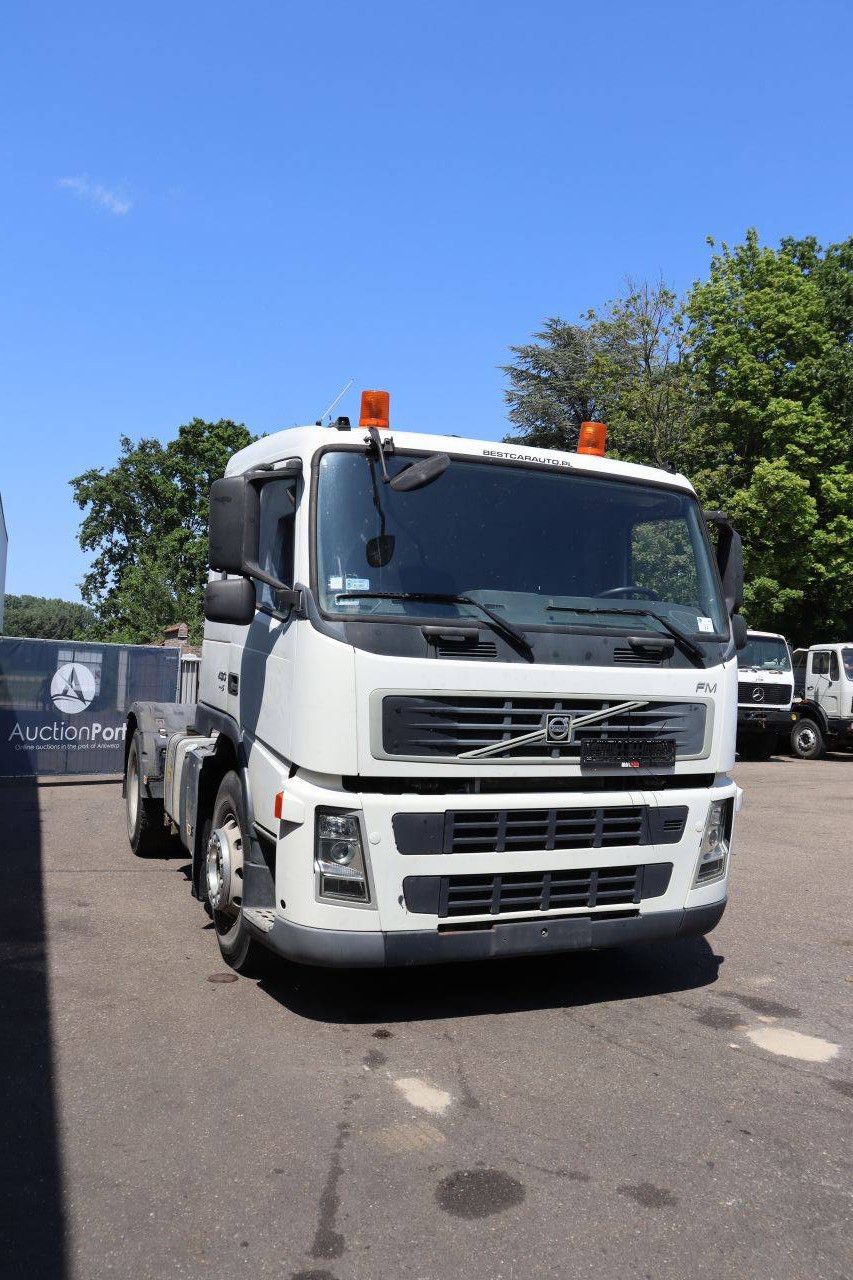 Chassis Cabin Volvo FM 430 Diesel 430hp 2008