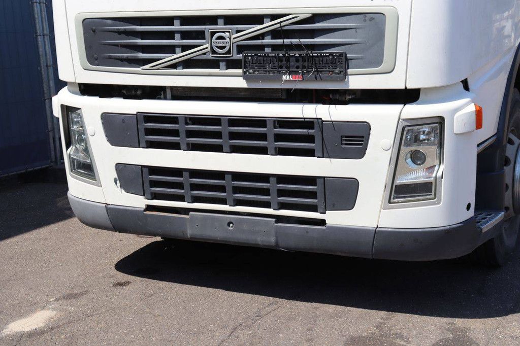 Chassis Cabin Volvo FM 430 Diesel 430hp 2008