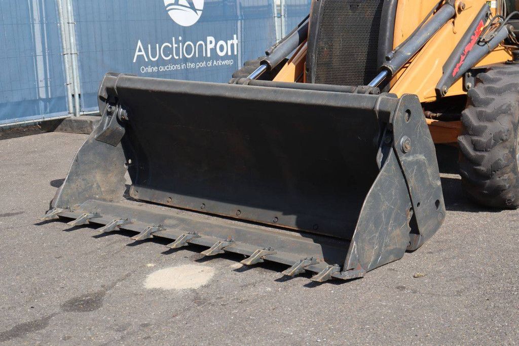 Case 851EX Diesel 2018 Baggerlader