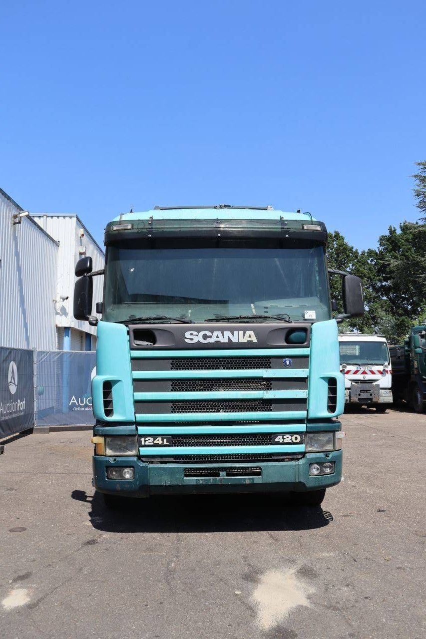 Chassis Cabin Scania 124L 420 Diesel 2002