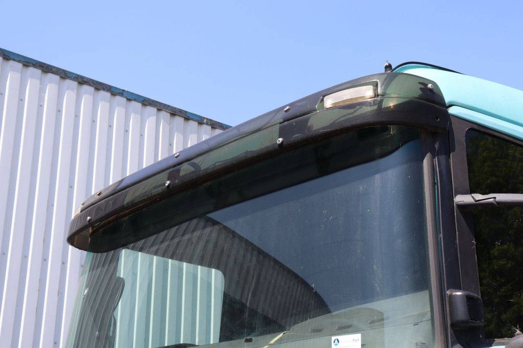Chassis Cabin Scania 124L 420 Diesel 2002