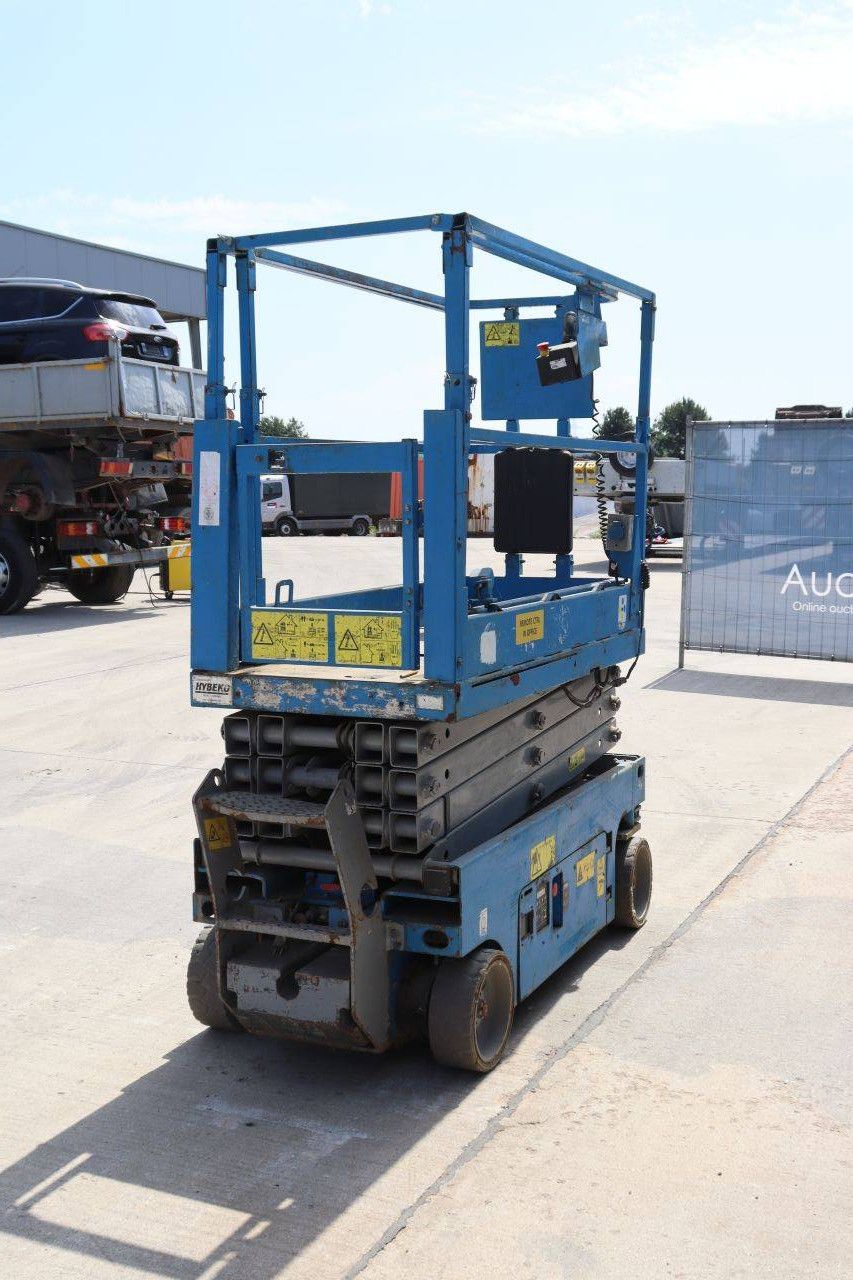 Scherenarbeitsbühne Genie GS-1932 elektrisch 227 kg 8,0 m 2012