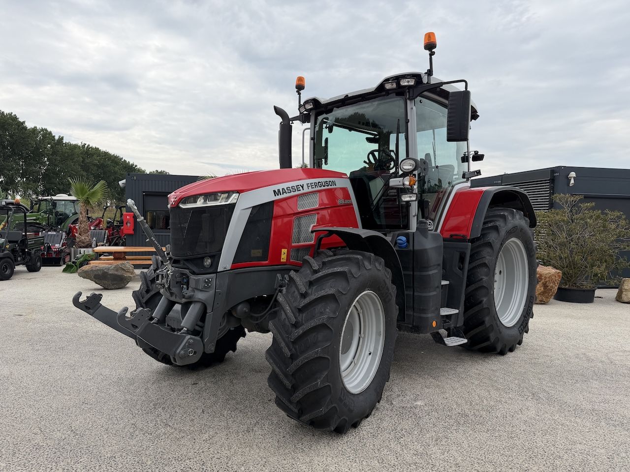 Massey Ferguson 8S.205 Dyna-7