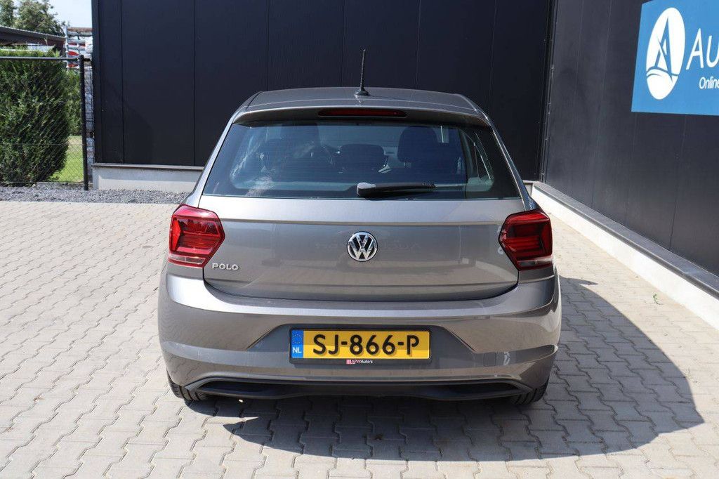 Pkw Volkswagen Polo Comfortline Benzin 95 PS 2018