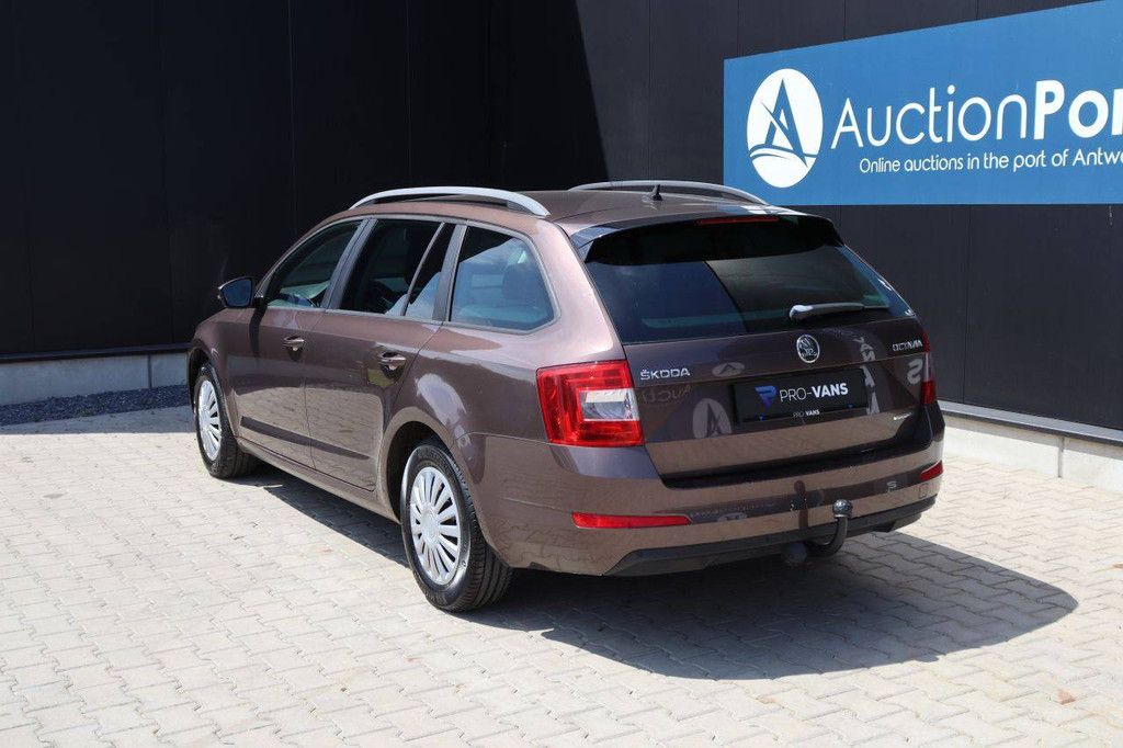 &Scaron;koda Octavia Diesel Kombi 110 PS 2014