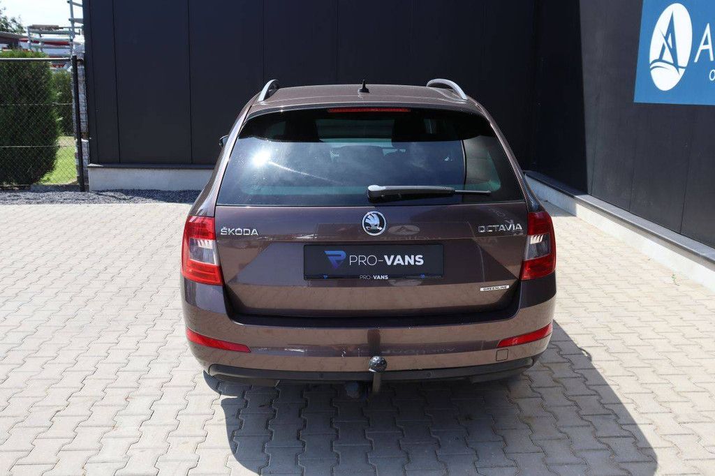 &Scaron;koda Octavia Diesel Kombi 110 PS 2014