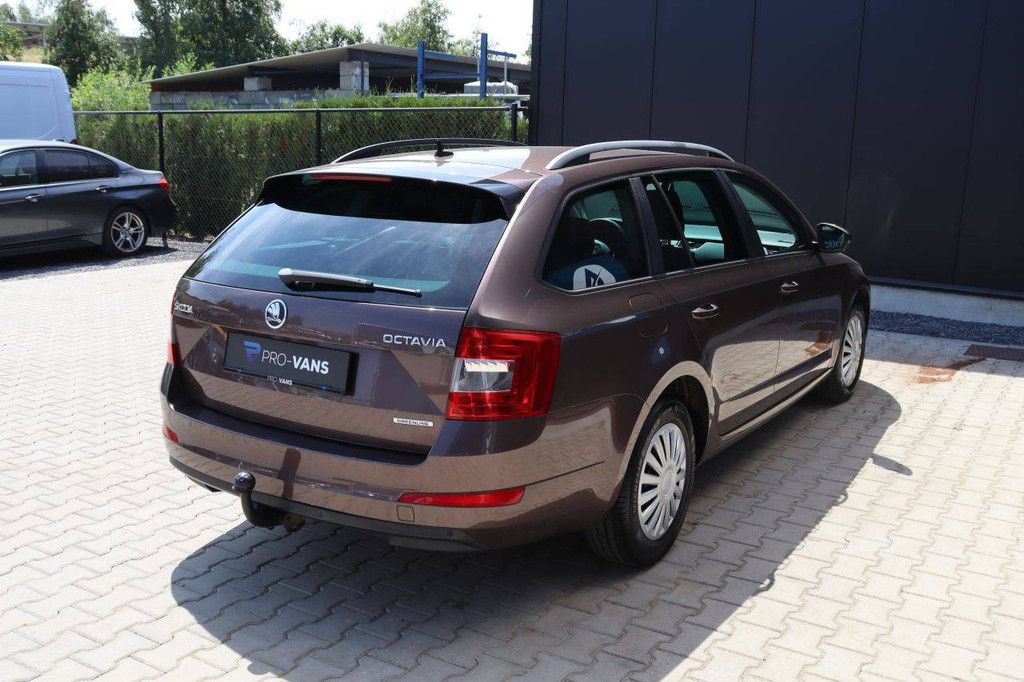 &Scaron;koda Octavia Diesel Kombi 110 PS 2014