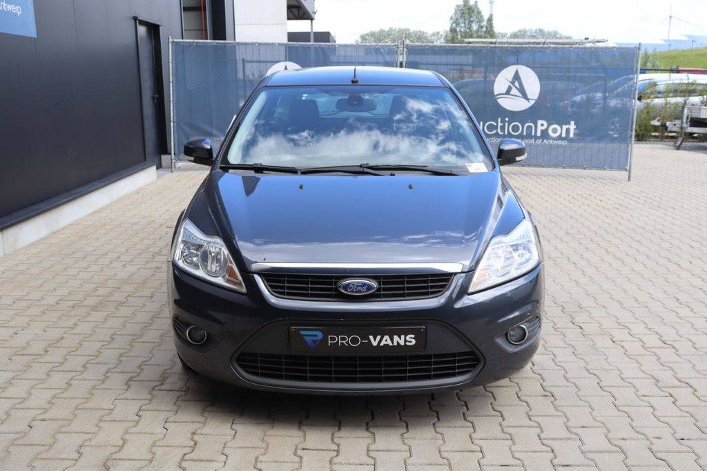 Passenger car Ford Focus Petrol 100hp 2008 (Margin)