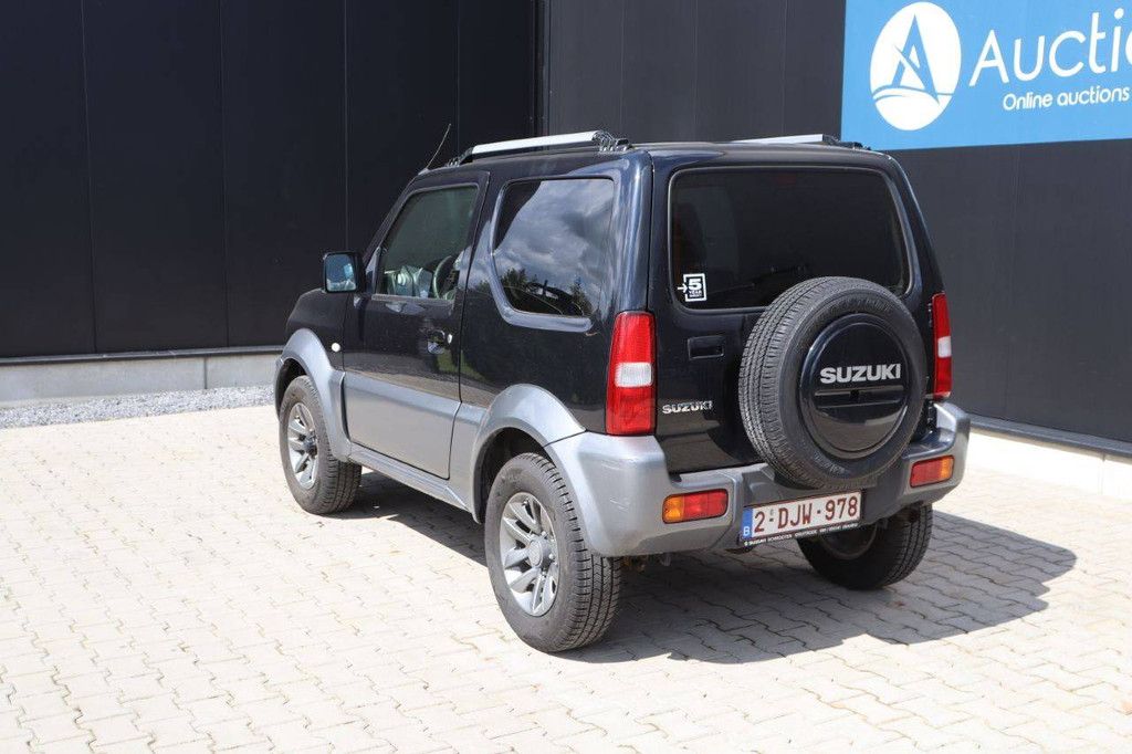 Suzuki Jimmy Pkw Benzin 84 PS 2016 (Margin)