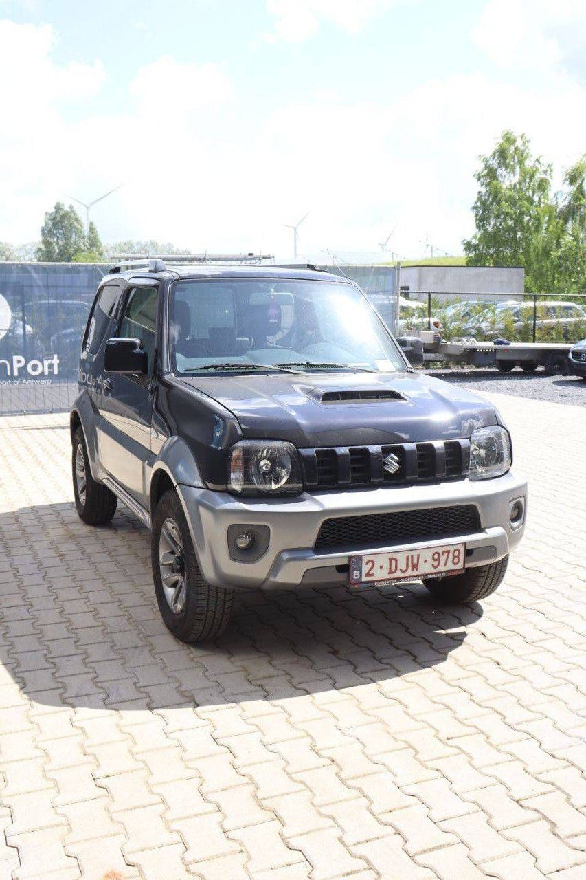 Suzuki Jimmy Pkw Benzin 84 PS 2016 (Margin)