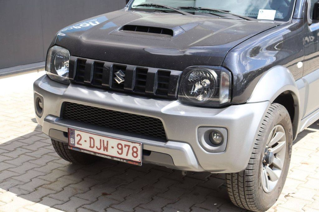 Suzuki Jimmy Pkw Benzin 84 PS 2016 (Margin)