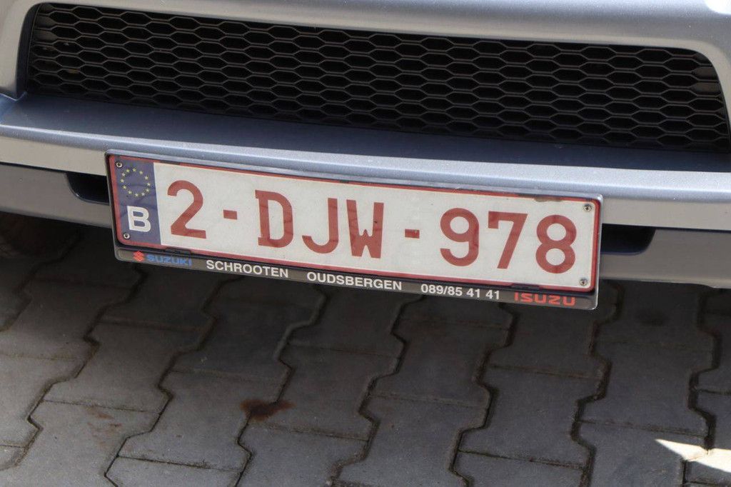 Suzuki Jimmy Pkw Benzin 84 PS 2016 (Margin)