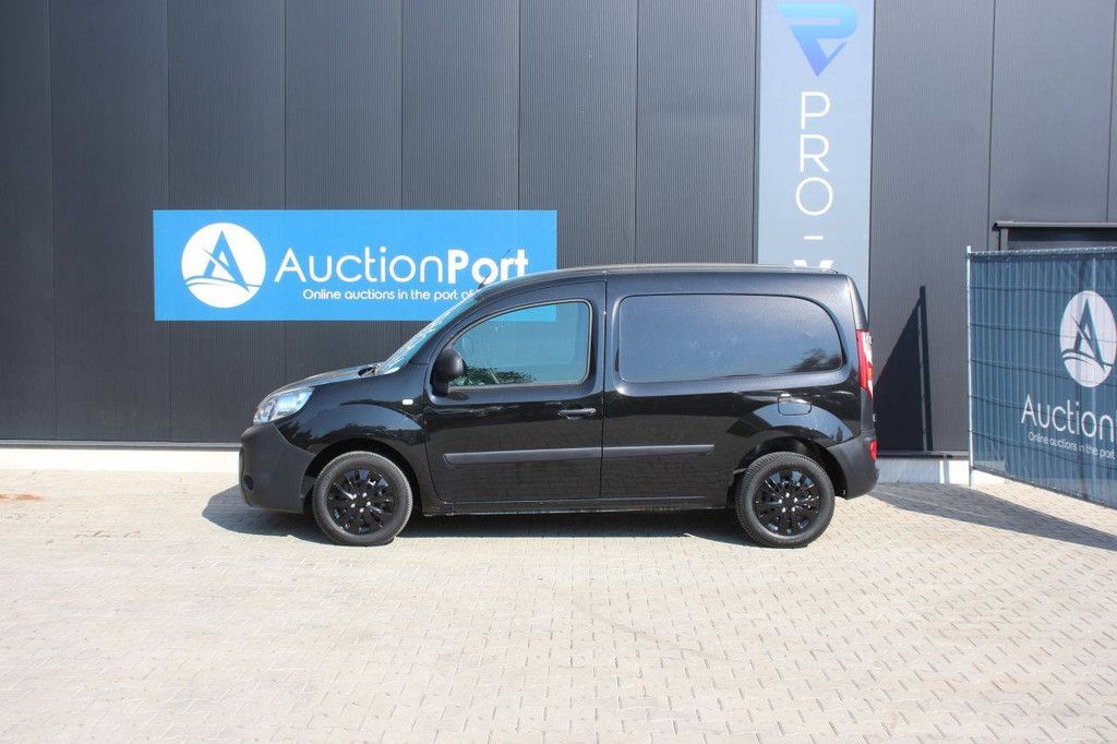 Renault Kangoo Diesel 95hp Van 2020