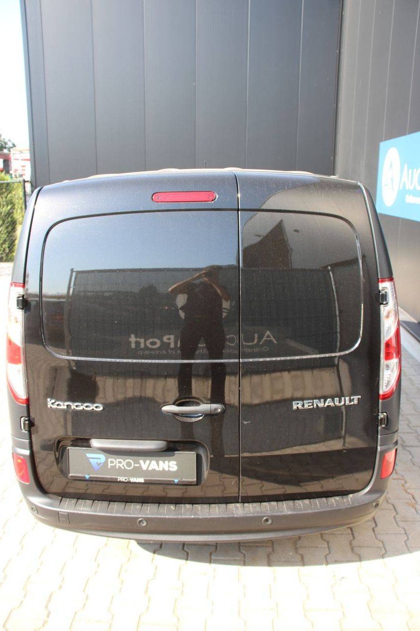 Renault Kangoo Diesel 95hp Van 2020
