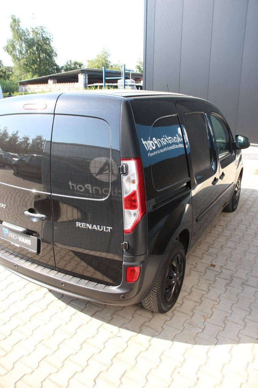 Renault Kangoo Diesel 95hp Van 2020