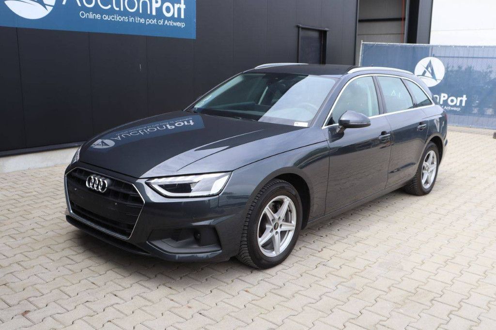Passenger car Audi A4 Electric/Petrol 149hp 2023