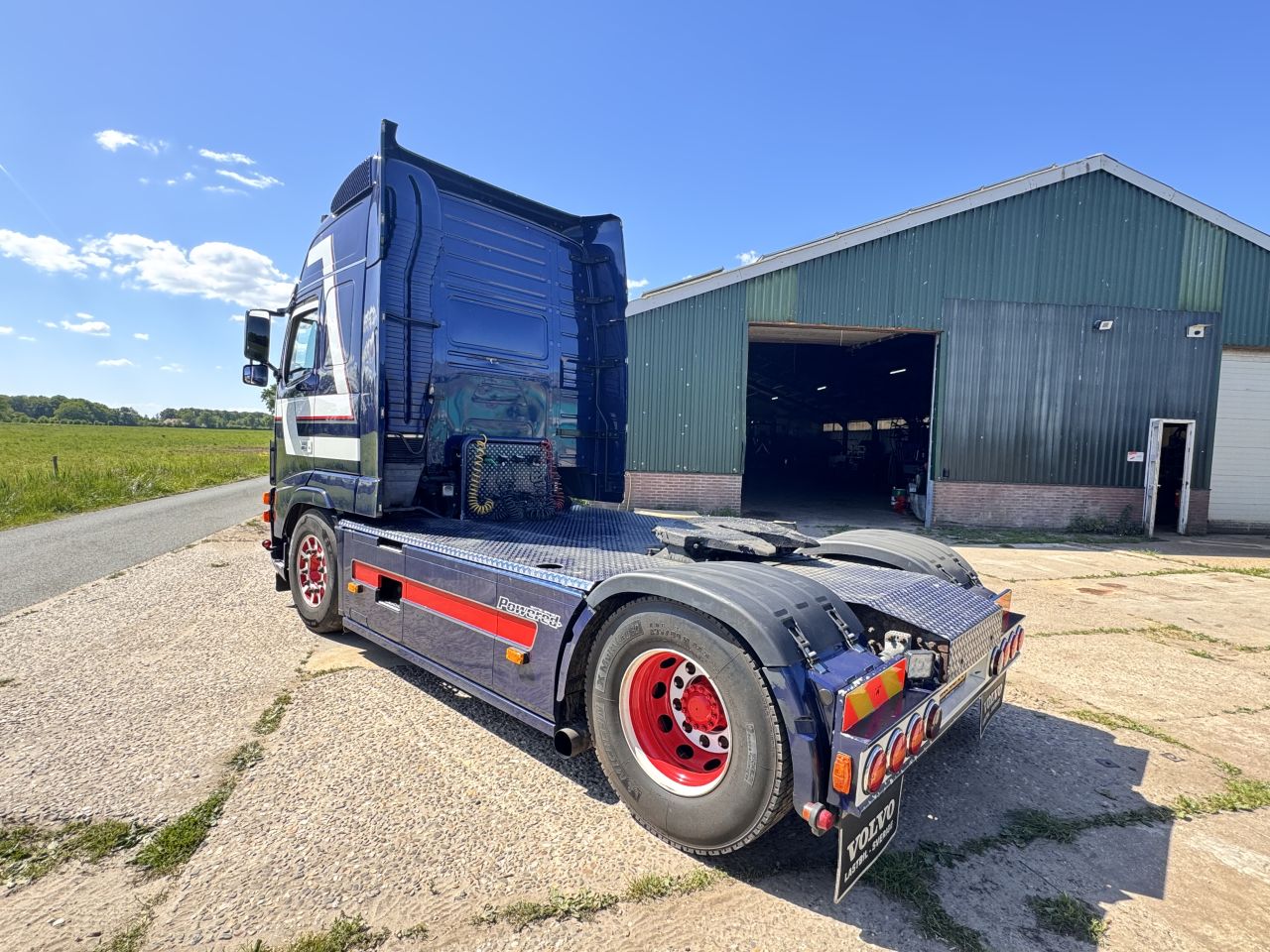 Volvo FH16 550 truck trekker 4x2 manual