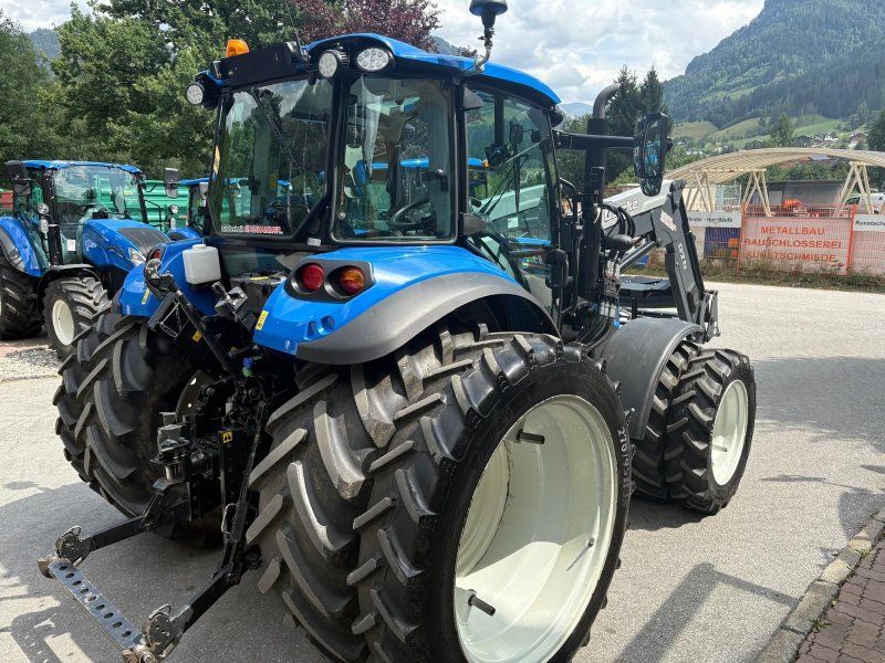 New Holland T4.75