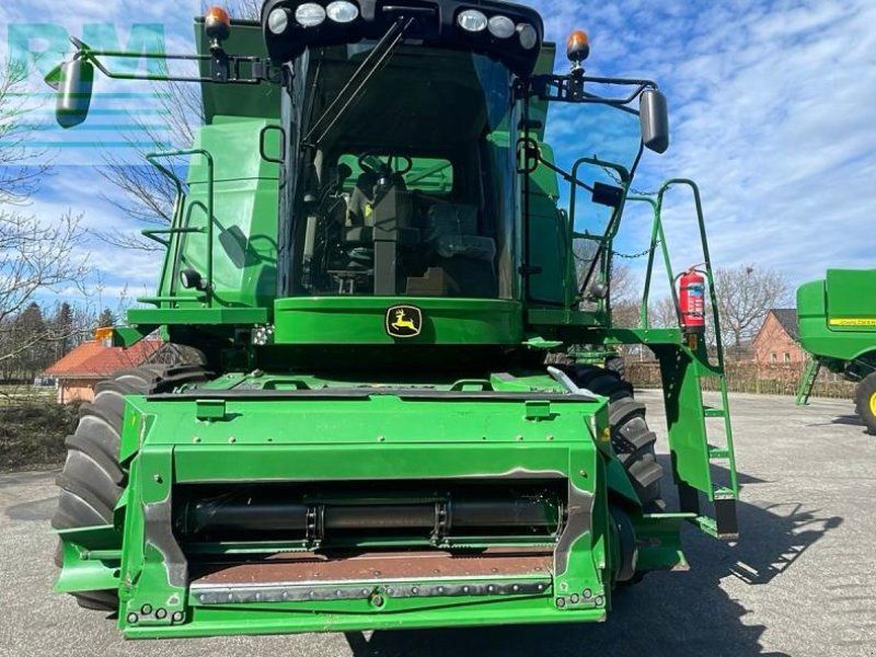 John Deere T660
