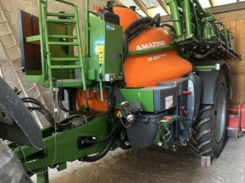 Amazone UX 4200