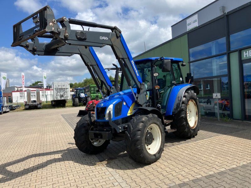 New Holland T5050