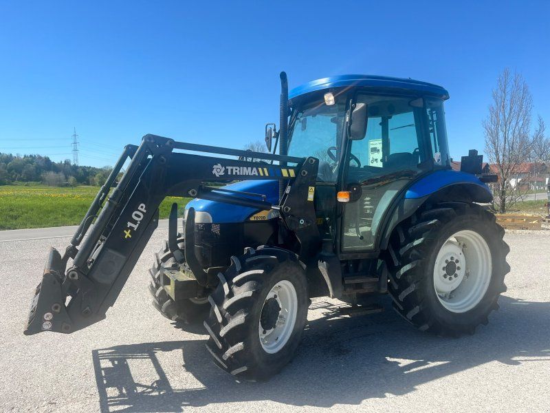 New Holland TD70D