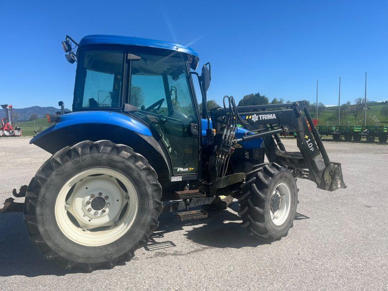 New Holland TD70D