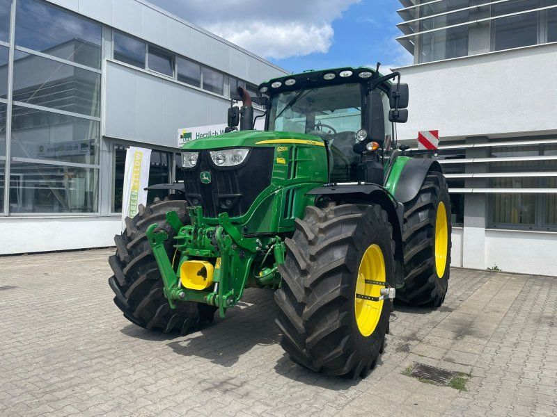 John Deere 6250R 6250 R mit neuen Rädern