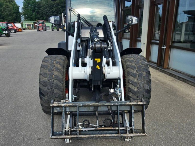 Bobcat L 85