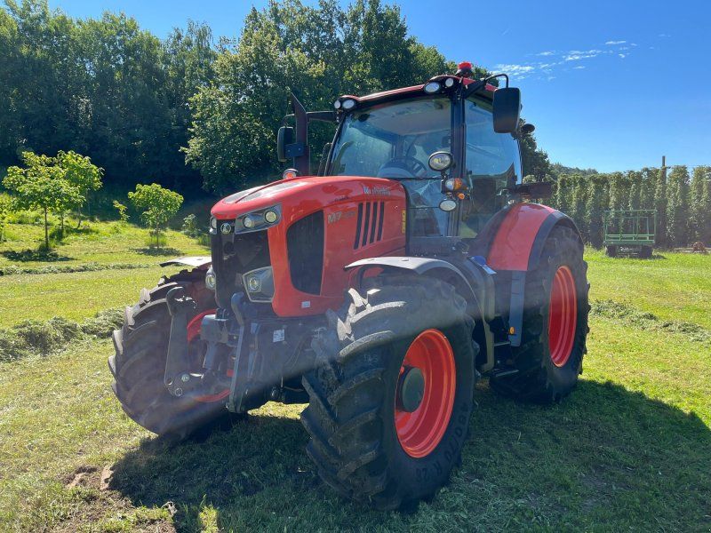Kubota M7133