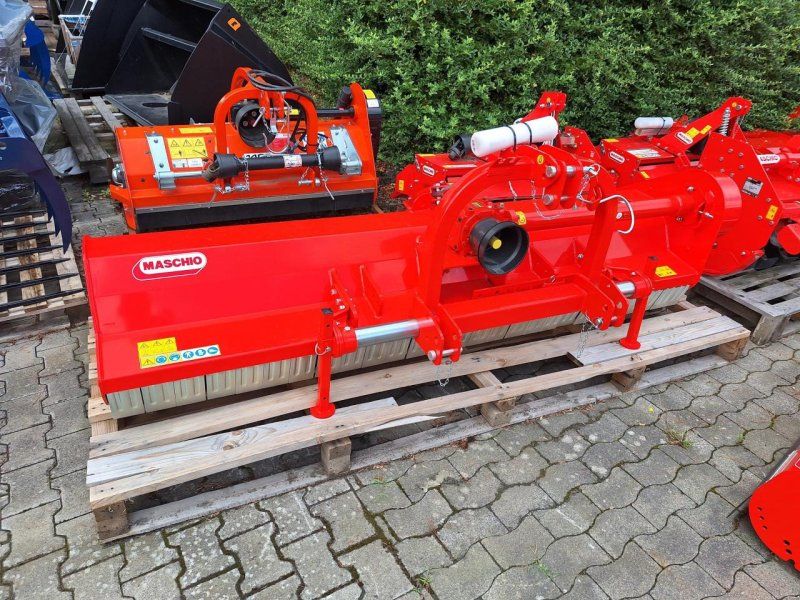Maschio BRAVA 250 hydr. Seitenverschiebung