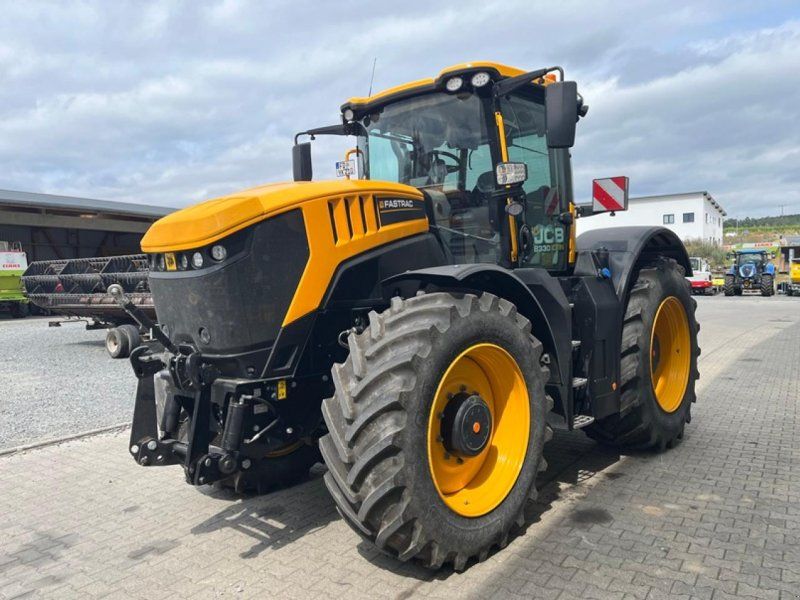 JCB 8330 Fastrac iCON