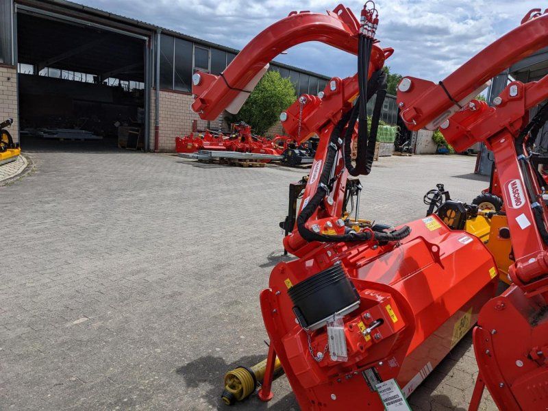 Maschio Giraffa XL 210 SE