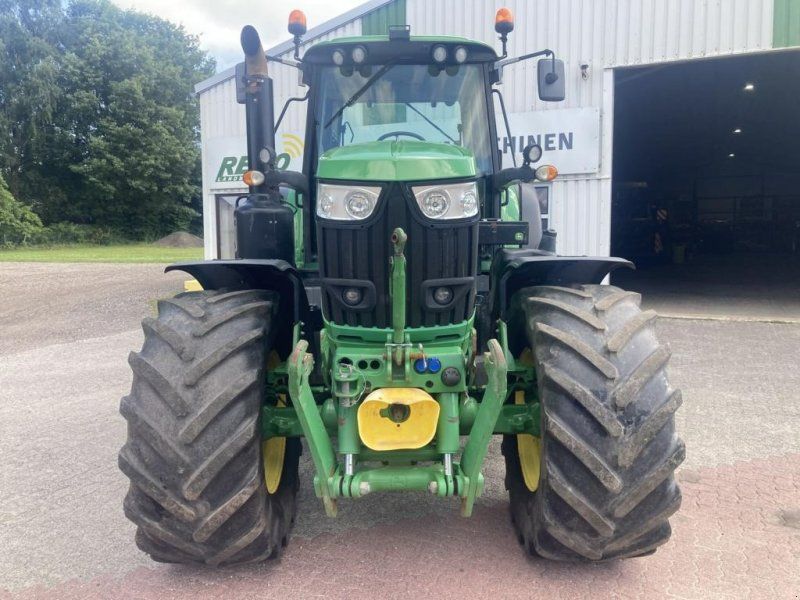John Deere 6195M