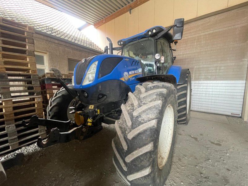 New Holland T 7.225 AC