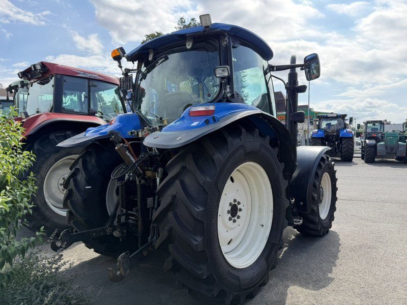 New Holland TS110A Delta