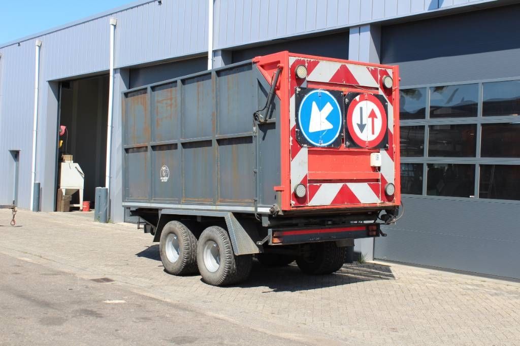 Berstol Grasopvangwagen