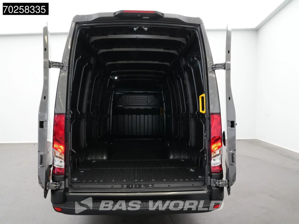 Iveco Daily 35C21 BPM VRIJ! 3.0L Automaat 210PK L3H2 2025-Model Dubbellucht 3,5t Trekvermogen ACC LED CarPlay Camera Parkeersensoren Velgen 16m3 Euro6 L4H2 16m3 Airco