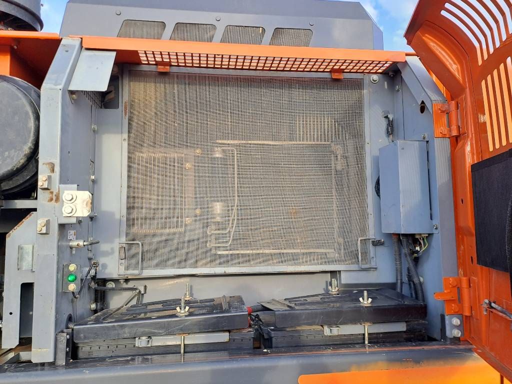 Hitachi ZX350LCN-6