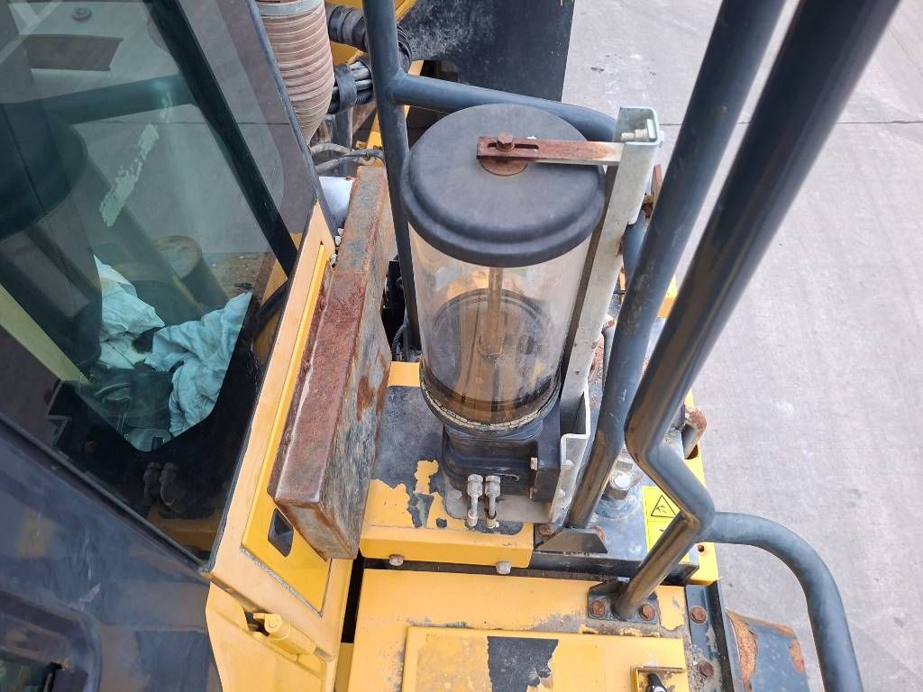 Komatsu HM300-3