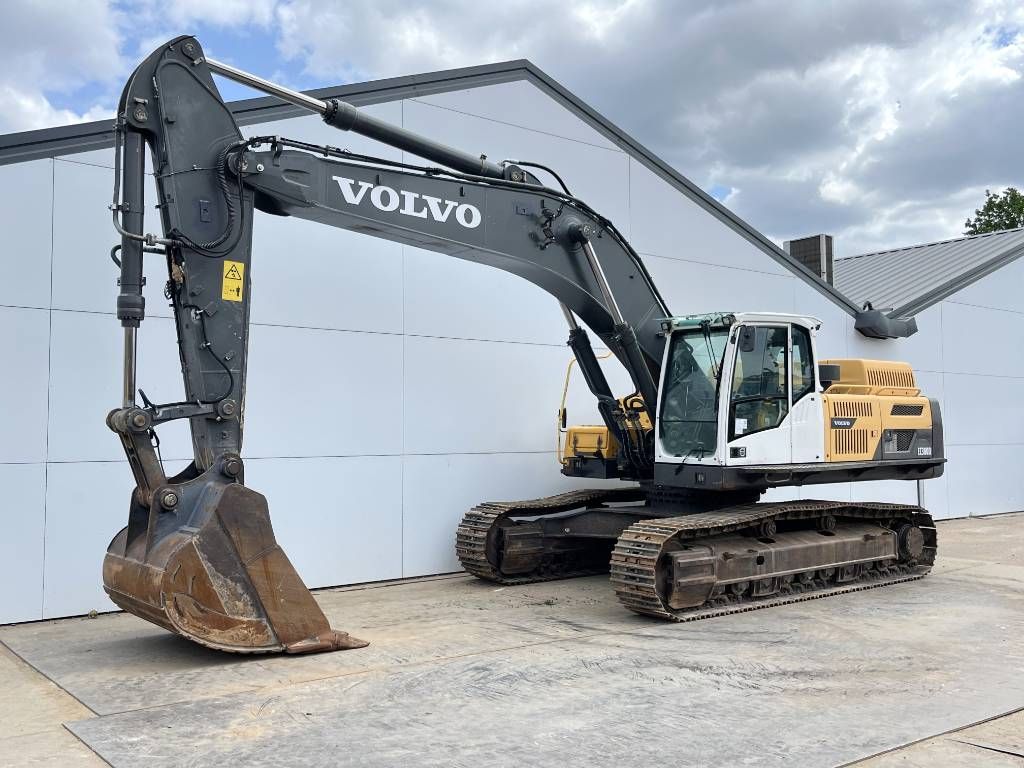Volvo EC380DL - Automatic Greasing / Quick Coupler