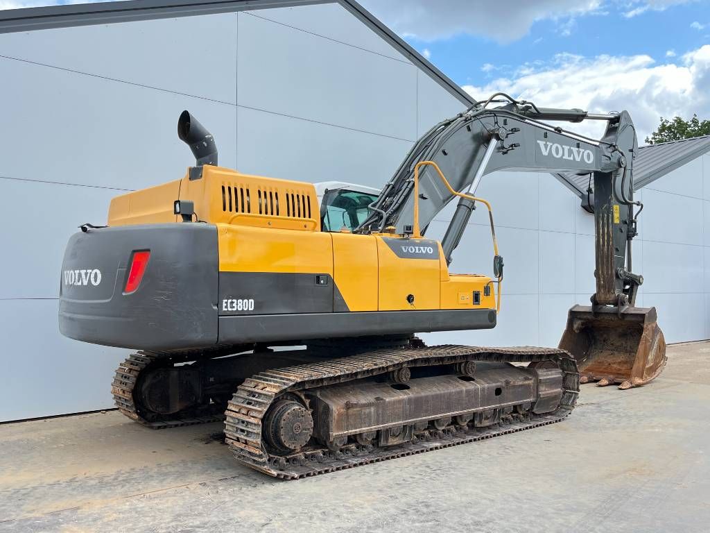 Volvo EC380DL - Automatic Greasing / Quick Coupler