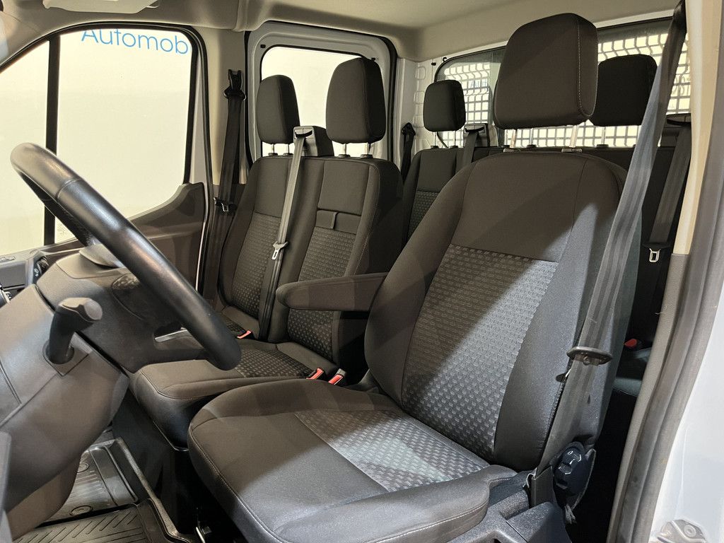 Ford Transit 2.0 TDCI L3H1 130 PK DC 7 pers. Open Laadbak / Euro 6 / Airco / Cruise Control / Trekhaak / CarPlay / 23.600 KM !!